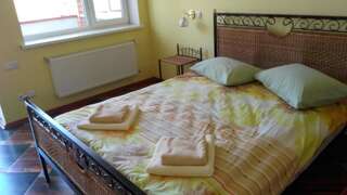 Мотели Klever-ok Нерубайское Двухместный номер Делюкс с 1 кроватью или 2 отдельными кроватями-5